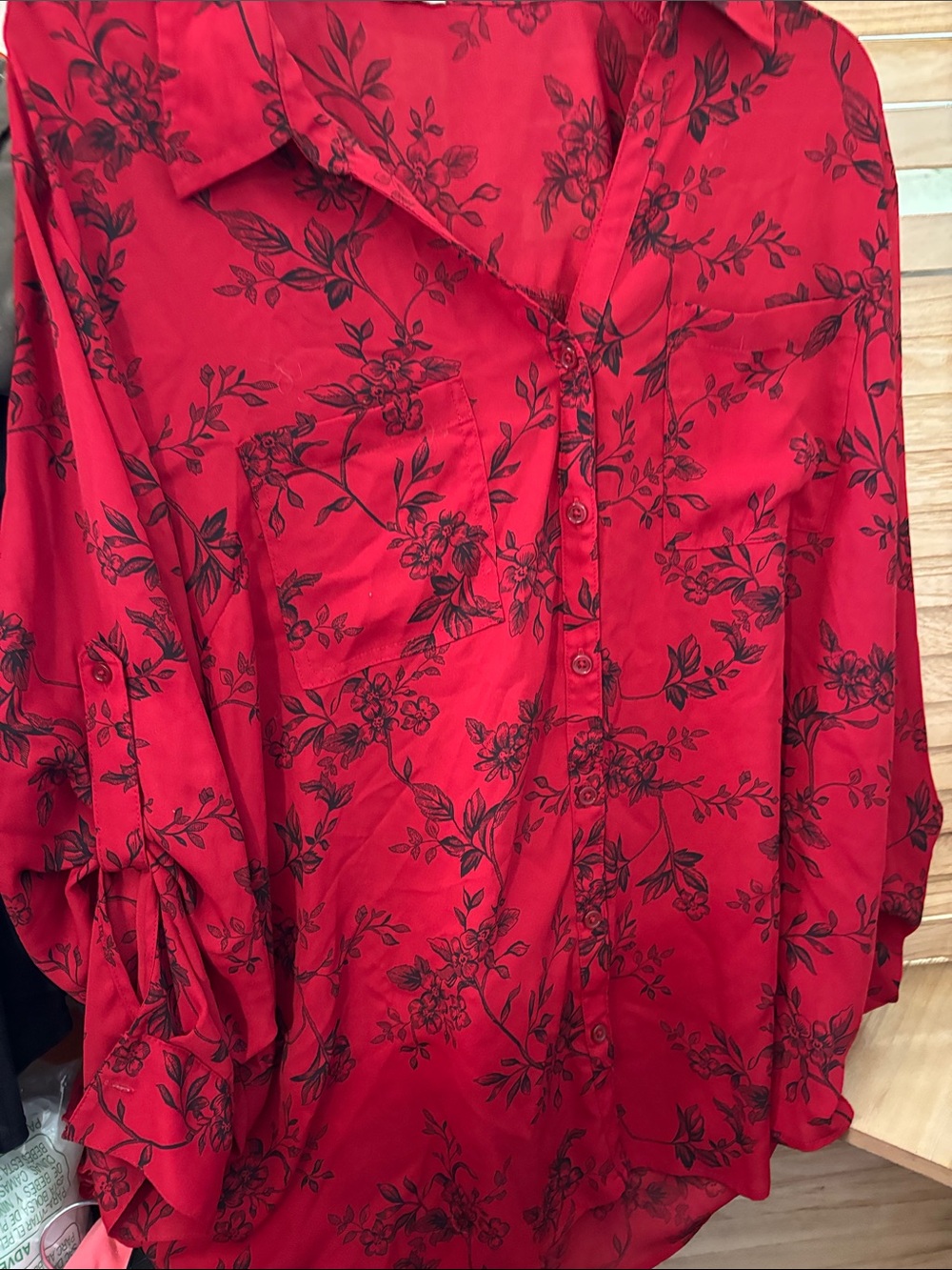 Maurices Red Button-Down Shirt with Black Floral Print Xxl